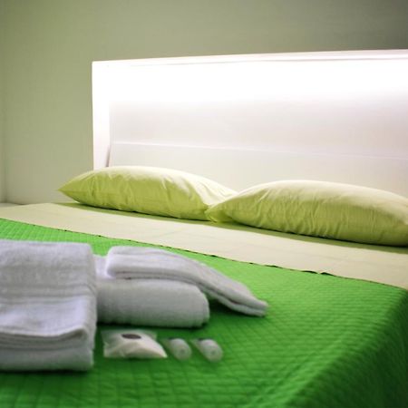 Shower Shows Marsala Zewnętrze zdjęcie