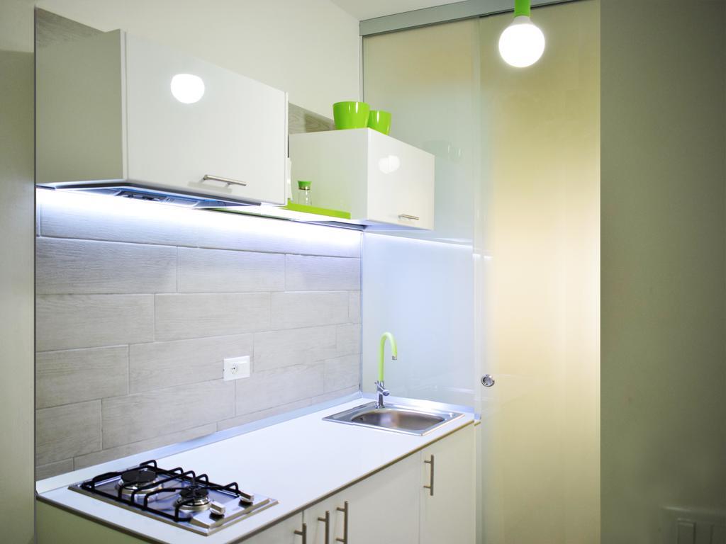 Shower Shows Marsala Zewnętrze zdjęcie