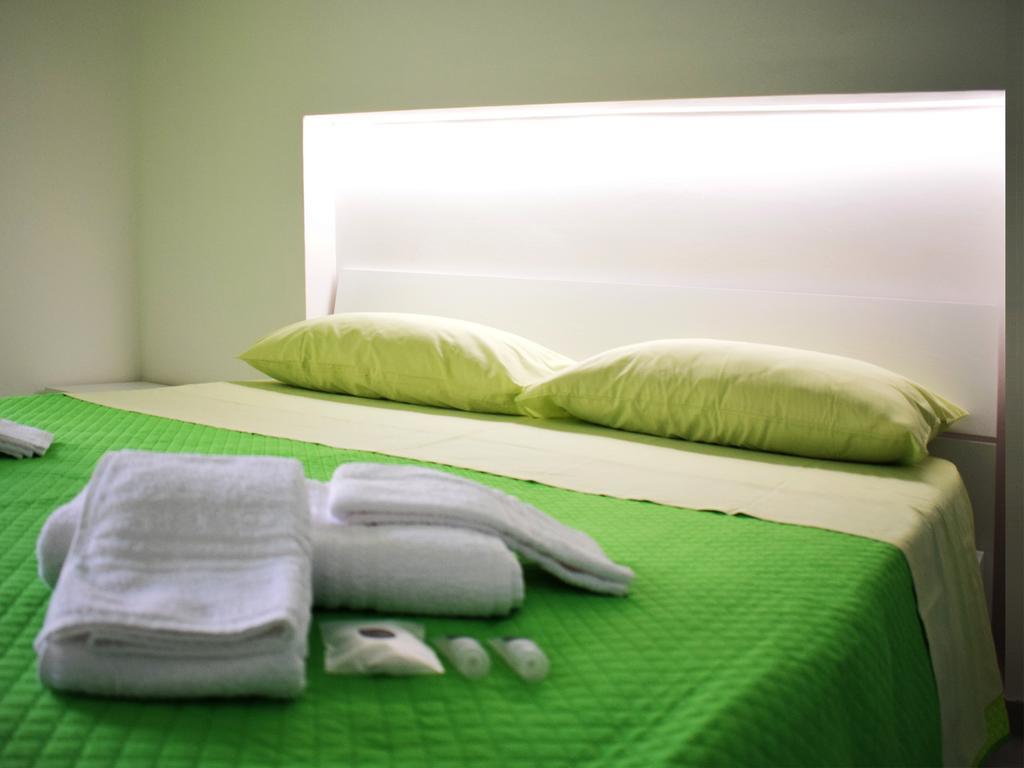 Shower Shows Marsala Zewnętrze zdjęcie